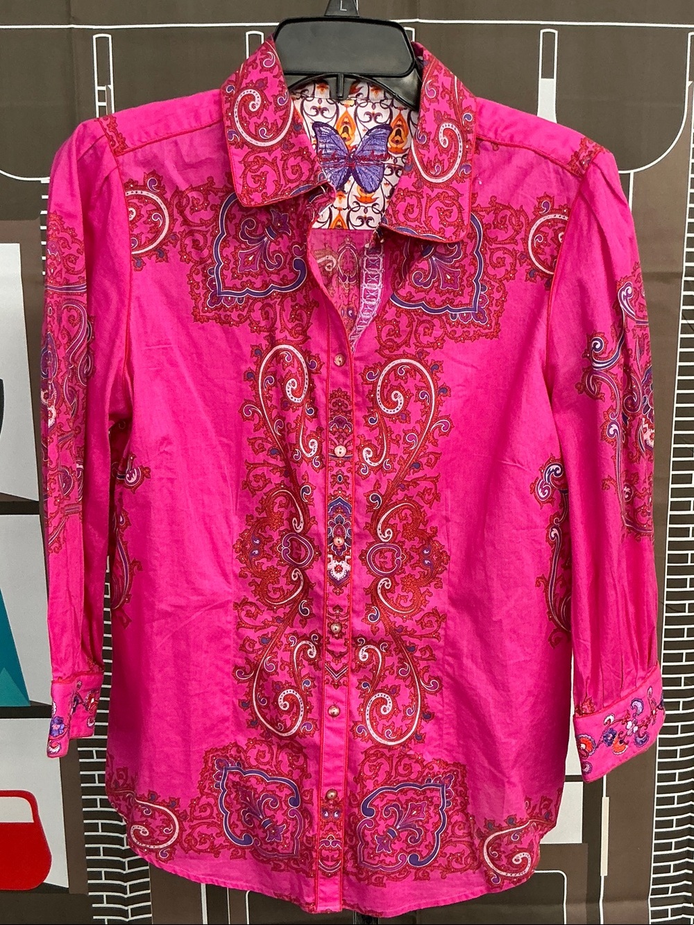 Robert Graham Bright Pink Paisley Button-Up Shirt. #2249